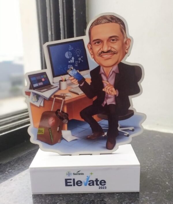 ZOCI VOCI Personalized Toony Caricature Standee for Men – Boss (Male - IT) | Custom Name Gift | Quirky Birthday, Farewell, Employee Appraisal Gift | S - Image 5